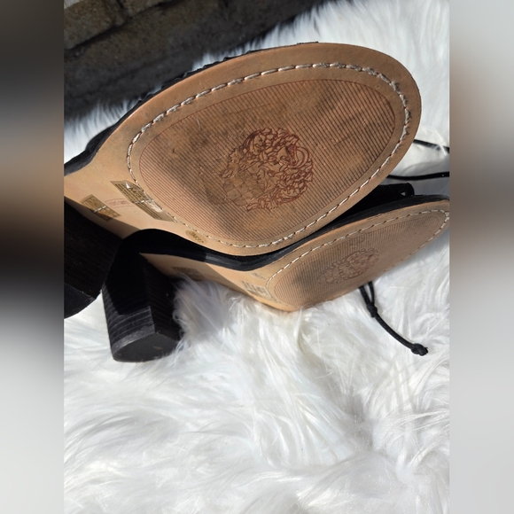 Vince Camuto Suede Lace Sandals Size US 7 Women Black With Back Zipper - Picture 12 of 12